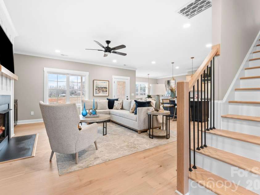 121 Sandpiper Drive, Lexington, NC 27295.  MLS# CAR4368919, YatesRealty ID 23490. 