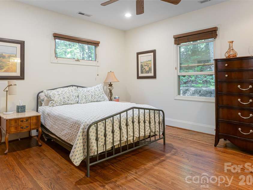 75 Cougar Lane, Saluda, NC 28773.  MLS# CAR4263735, YatesRealty ID 23493. 