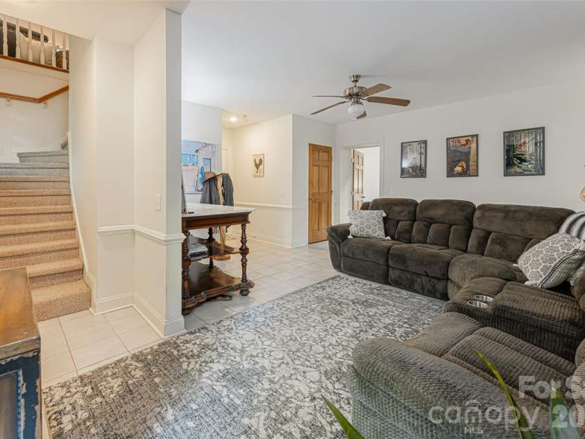 75 Cougar Lane, Saluda, NC 28773.  MLS# CAR4263735, YatesRealty ID 23493. 