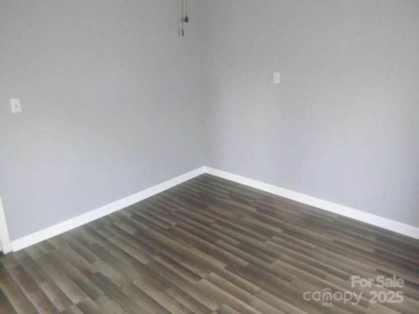 326 Caldwell Street, Salisbury, NC 28144.  MLS# CAR4276840, YatesRealty ID 23494. 