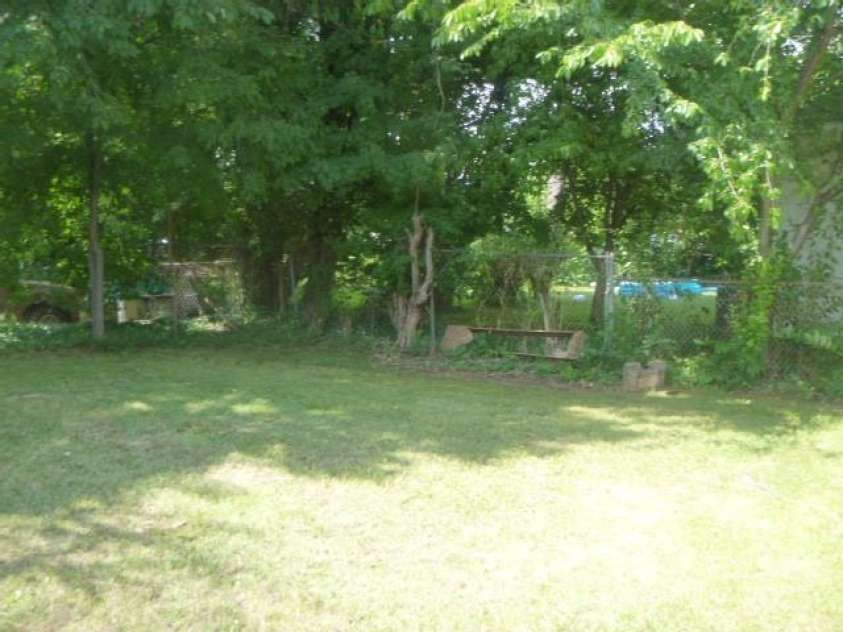 326 Caldwell Street, Salisbury, NC 28144.  MLS# CAR4276840, YatesRealty ID 23494. 