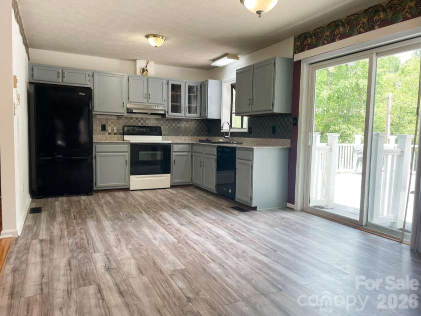 3813 NC Hwy 18 South, Morganton, NC 28655.  MLS# CAR4369220, YatesRealty ID 23494. 