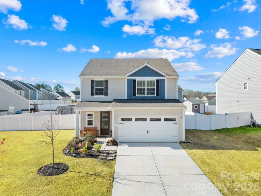 147 Tanner Loop, Troutman, NC 28166.  MLS# CAR4357480, YatesRealty ID 23497. 