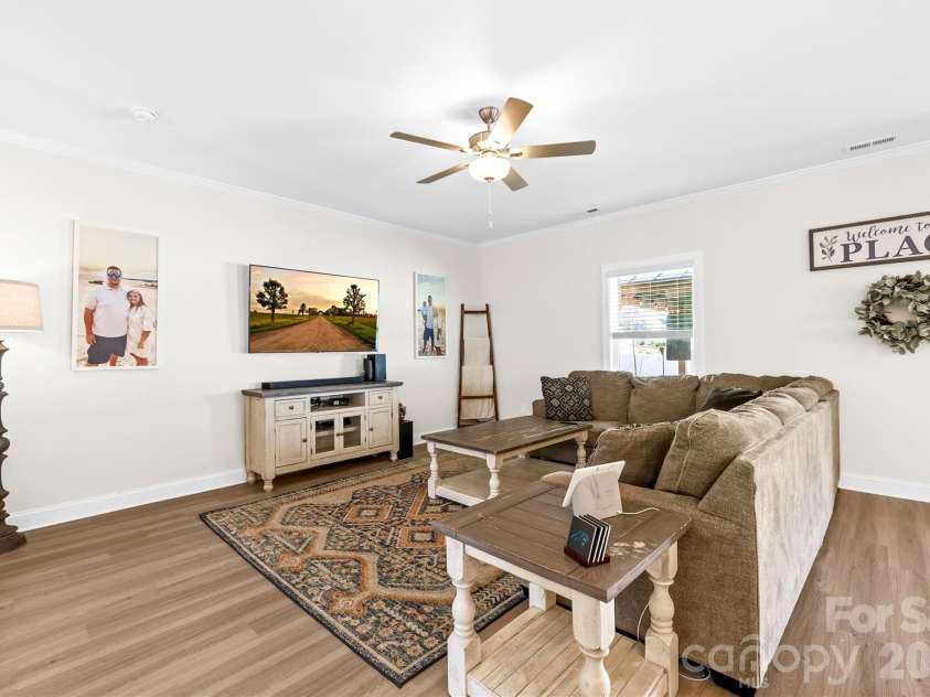 147 Tanner Loop, Troutman, NC 28166.  MLS# CAR4357480, YatesRealty ID 23497. 