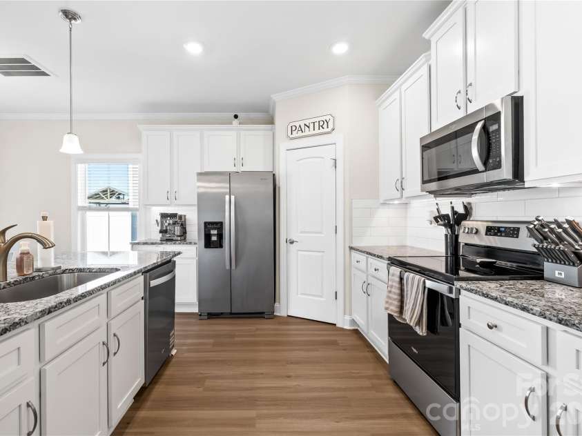 147 Tanner Loop, Troutman, NC 28166.  MLS# CAR4357480, YatesRealty ID 23497. 