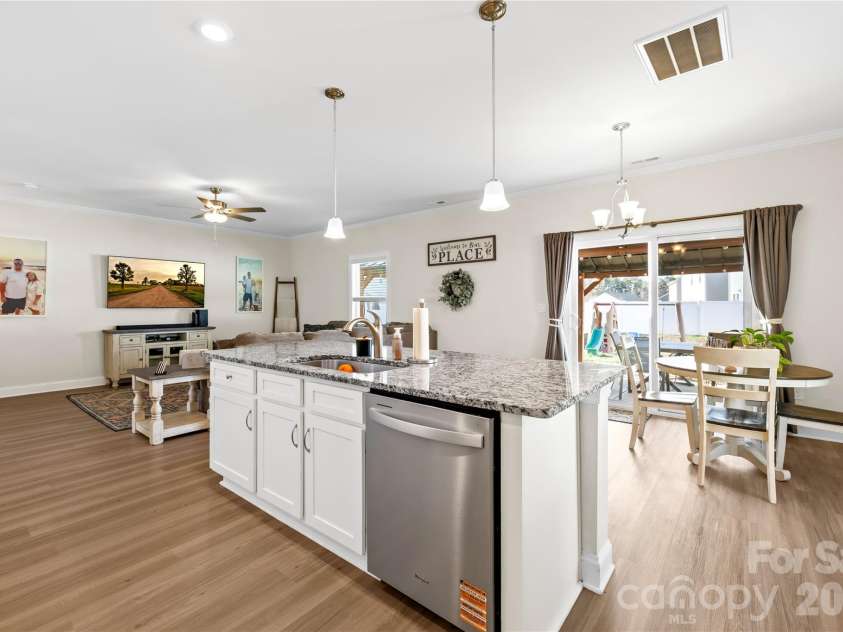 147 Tanner Loop, Troutman, NC 28166.  MLS# CAR4357480, YatesRealty ID 23497. 