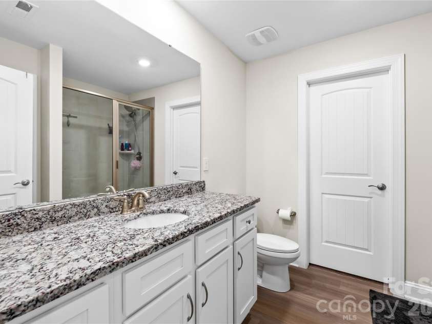 147 Tanner Loop, Troutman, NC 28166.  MLS# CAR4357480, YatesRealty ID 23497. 