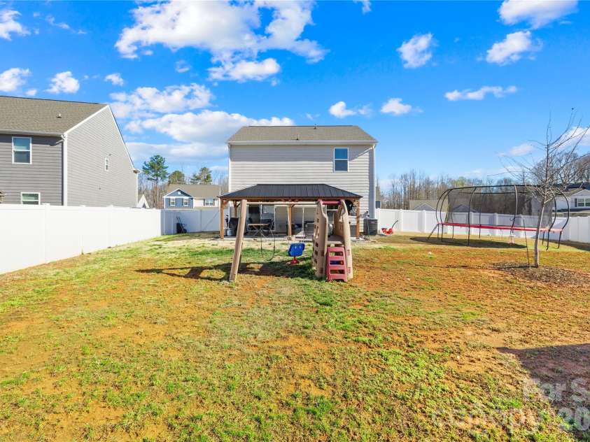 147 Tanner Loop, Troutman, NC 28166.  MLS# CAR4357480, YatesRealty ID 23497. 