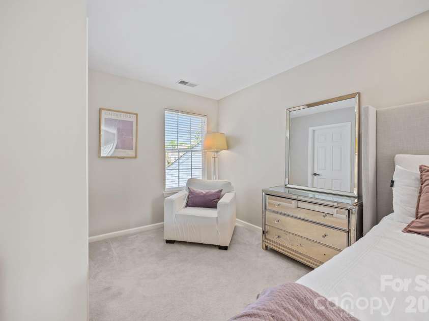 9711 Sunset Grove Drive, Huntersville, NC 28078.  MLS# CAR4365625, YatesRealty ID 23499. 