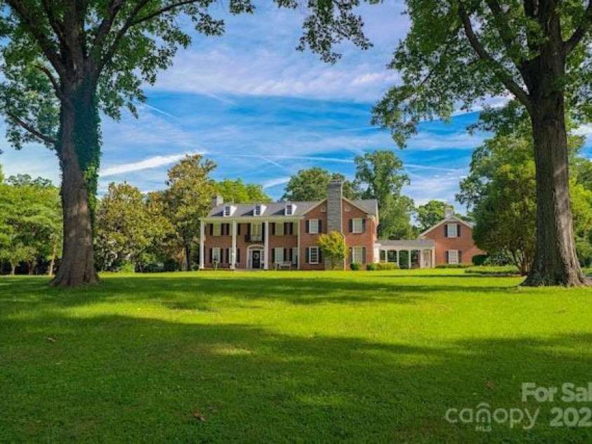 1035 Pee Dee Avenue, Albemarle, NC 28001.  MLS# CAR4242479, YatesRealty ID 235. 