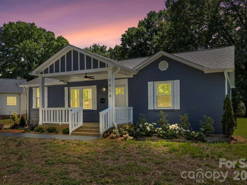 2414 Dickens Avenue, Charlotte, NC 28208.  MLS# CAR4325428, YatesRealty ID 2350. 