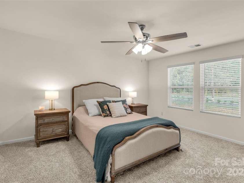 372 Olympia Way, York, SC 29745.  MLS# CAR4197310, YatesRealty ID 2350. 