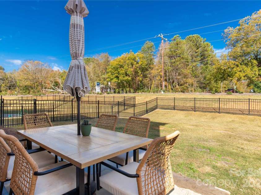 372 Olympia Way, York, SC 29745.  MLS# CAR4317922, YatesRealty ID 2350. 