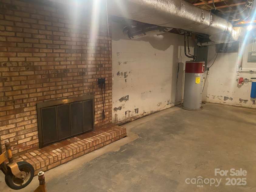 204 Biltmore Avenue, China Grove, NC 28023.  MLS# CAR4276511, YatesRealty ID 23500. 