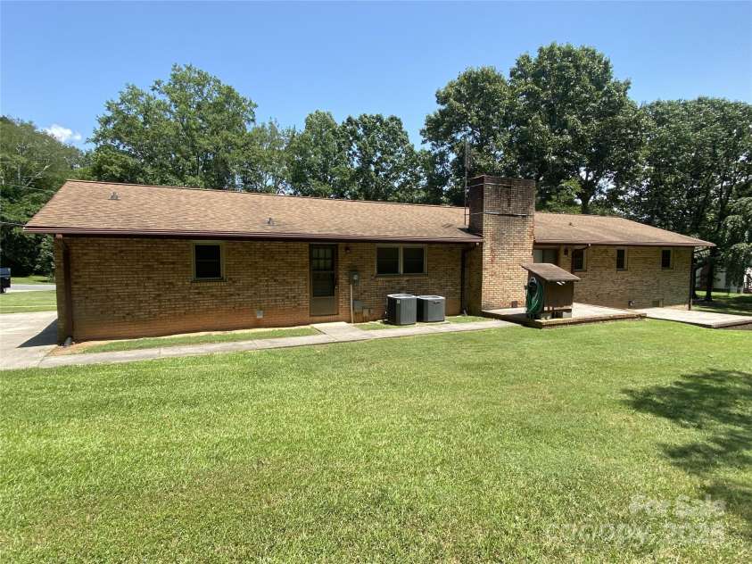 204 Biltmore Avenue, China Grove, NC 28023.  MLS# CAR4276511, YatesRealty ID 23500. 