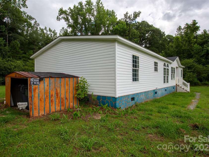 76 Brittany Lane, Whiteville, NC 28472.  MLS# CAR4277549, YatesRealty ID 23502. 