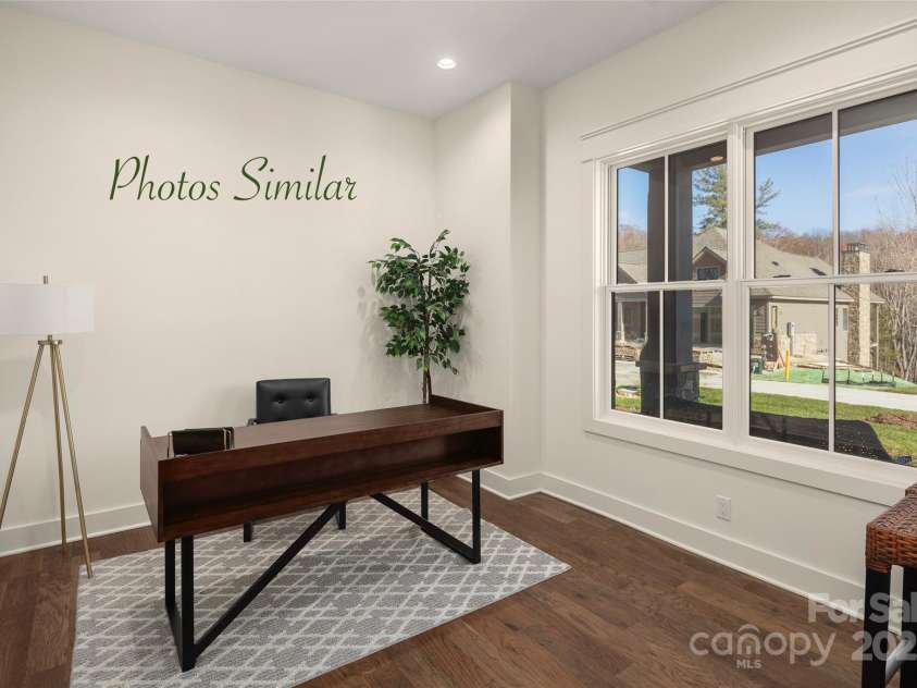 20 Chimney Chase Trail, Hendersonville, NC 28739.  MLS# CAR4277548, YatesRealty ID 23503. Office