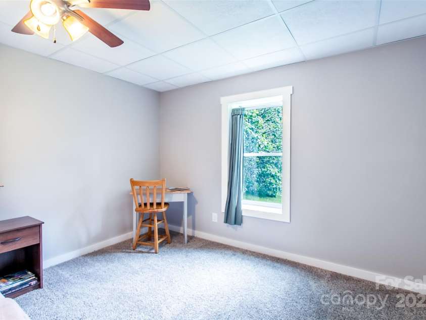 18 Benzington Way, Leicester, NC 28748.  MLS# CAR4254424, YatesRealty ID 23504. 