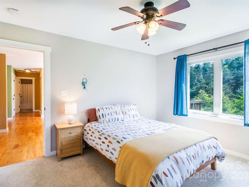 18 Benzington Way, Leicester, NC 28748.  MLS# CAR4254424, YatesRealty ID 23504. 