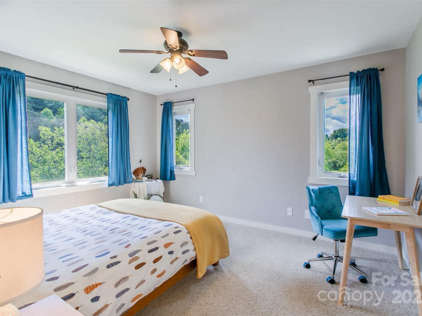 18 Benzington Way, Leicester, NC 28748.  MLS# CAR4254424, YatesRealty ID 23504. 