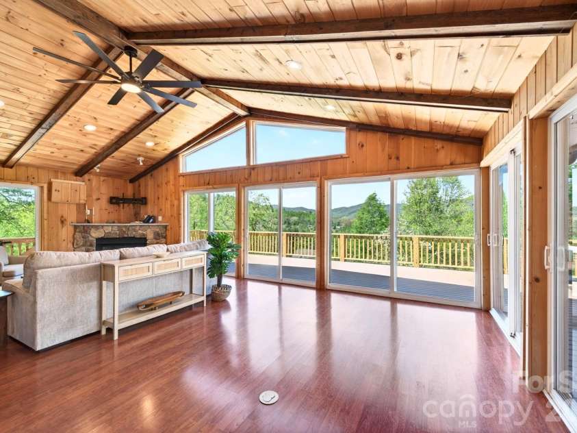 58 Camby Drive, Fairview, NC 28730.  MLS# CAR4371628, YatesRealty ID 23505. Vaulted Ceilings with Great Views