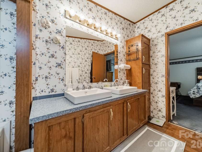 13753 Saint Thomas Drive, Stanfield, NC 28163.  MLS# CAR4376853, YatesRealty ID 23509. 