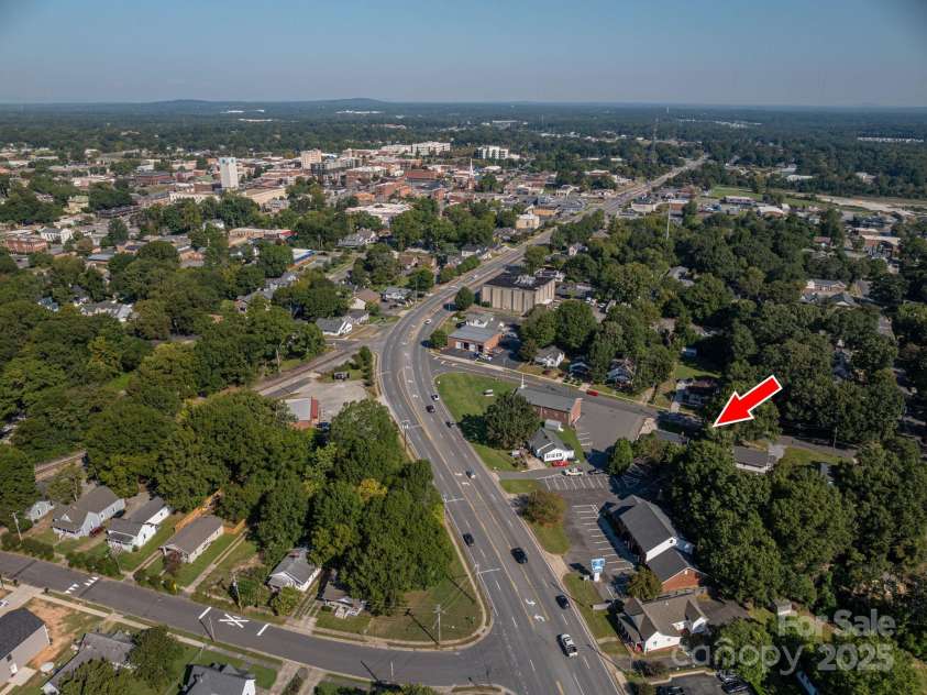 315 4th Avenue, Gastonia, NC 28054.  MLS# CAR4304615, YatesRealty ID 2351. 