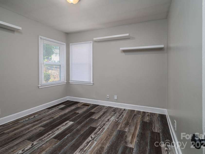 315 4th Avenue, Gastonia, NC 28054.  MLS# CAR4304615, YatesRealty ID 2351. 