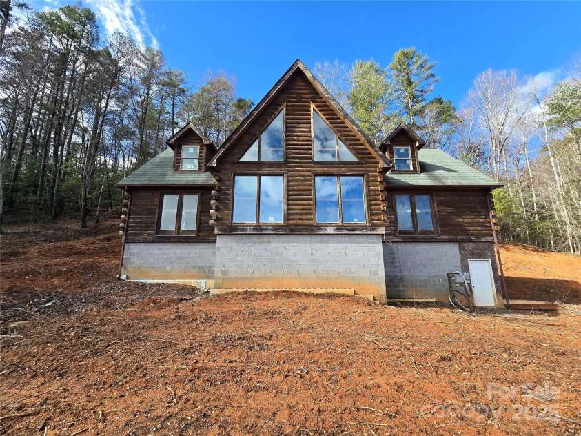 6490 Globe Road, Lenoir, NC 28645.  MLS# CAR4281988, YatesRealty ID 2351. 