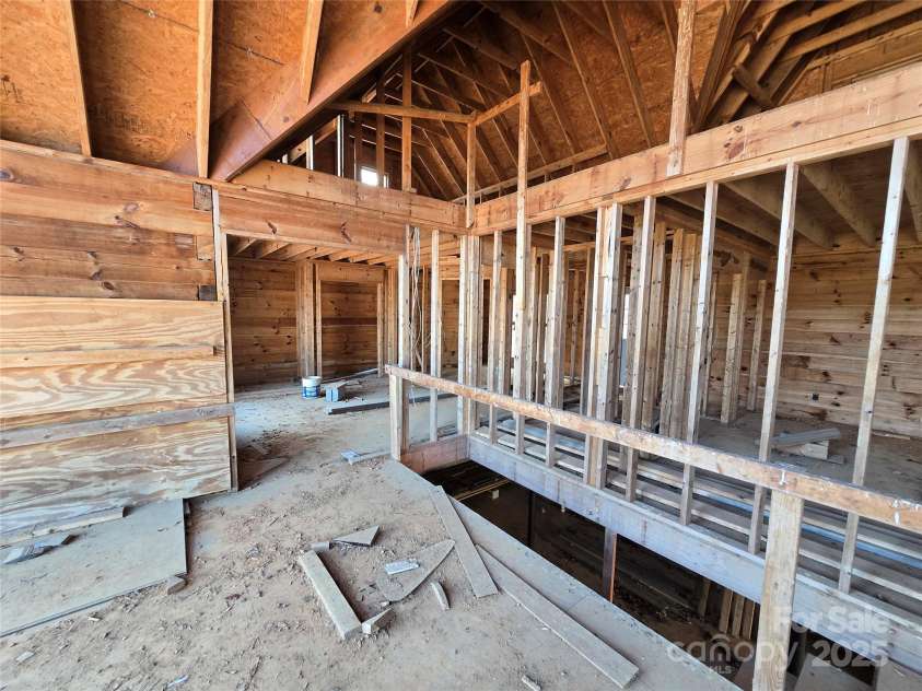 6490 Globe Road, Lenoir, NC 28645.  MLS# CAR4281988, YatesRealty ID 2351. Great room looking towards dining