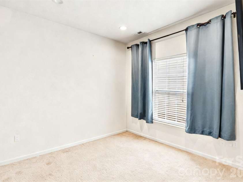 727 Sinclair Drive, Monroe, NC 28112.  MLS# CAR4341900, YatesRealty ID 2351. Main Level:Office/Bonus 