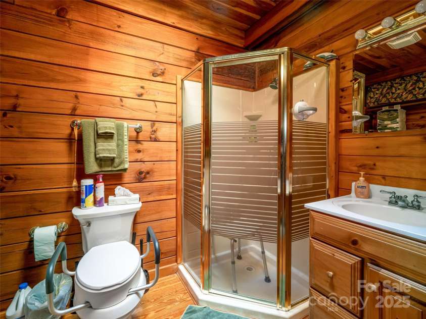 129 Melrose Lake Road, Saluda, NC 28773.  MLS# CAR4272471, YatesRealty ID 23512. 