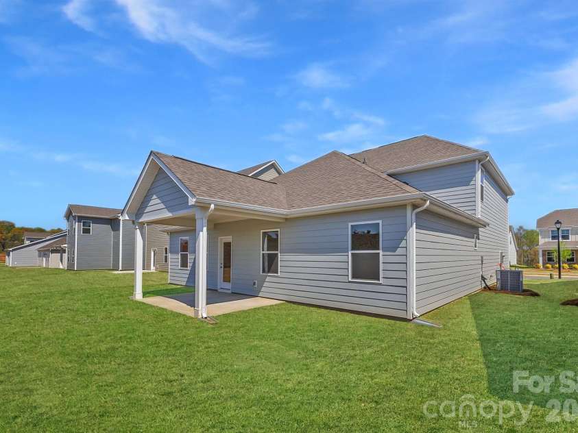 454 Brick House Road, York, SC 29745.  MLS# CAR4360167, YatesRealty ID 23512. 