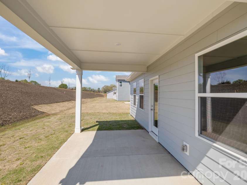 454 Brick House Road, York, SC 29745.  MLS# CAR4360167, YatesRealty ID 23512. 