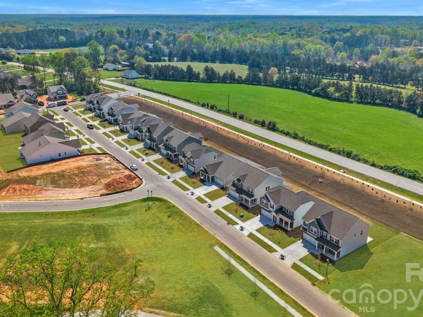 454 Brick House Road, York, SC 29745.  MLS# CAR4360167, YatesRealty ID 23512. 