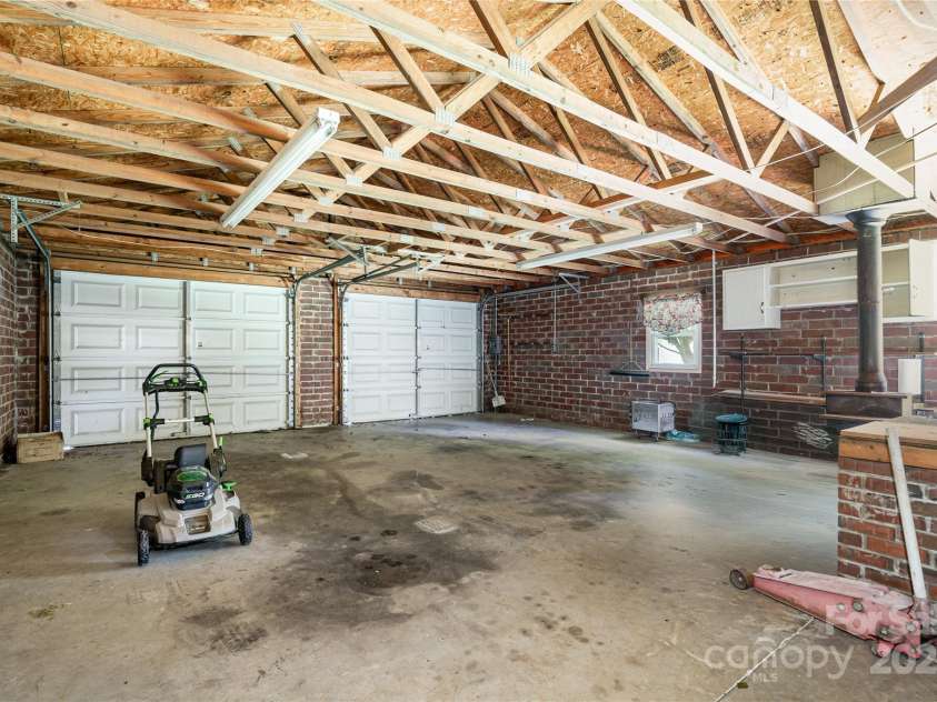 3425 Long Ferry Road, Salisbury, NC 28146.  MLS# CAR4272627, YatesRealty ID 23515. 