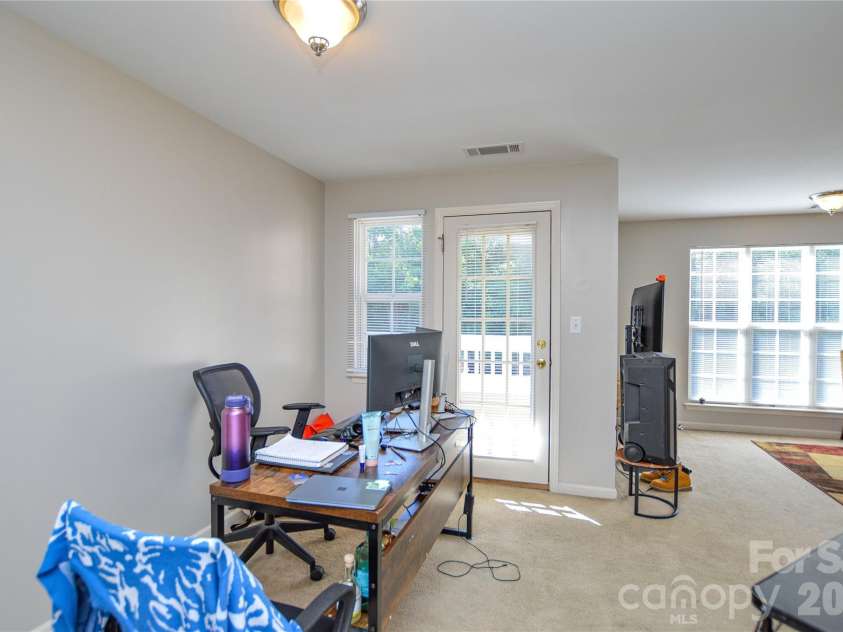 9810 Campus Walk Lane, Charlotte, NC 28262.  MLS# CAR4374481, YatesRealty ID 23515. 