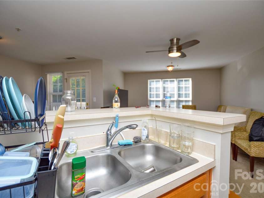 9810 Campus Walk Lane, Charlotte, NC 28262.  MLS# CAR4374481, YatesRealty ID 23515. 