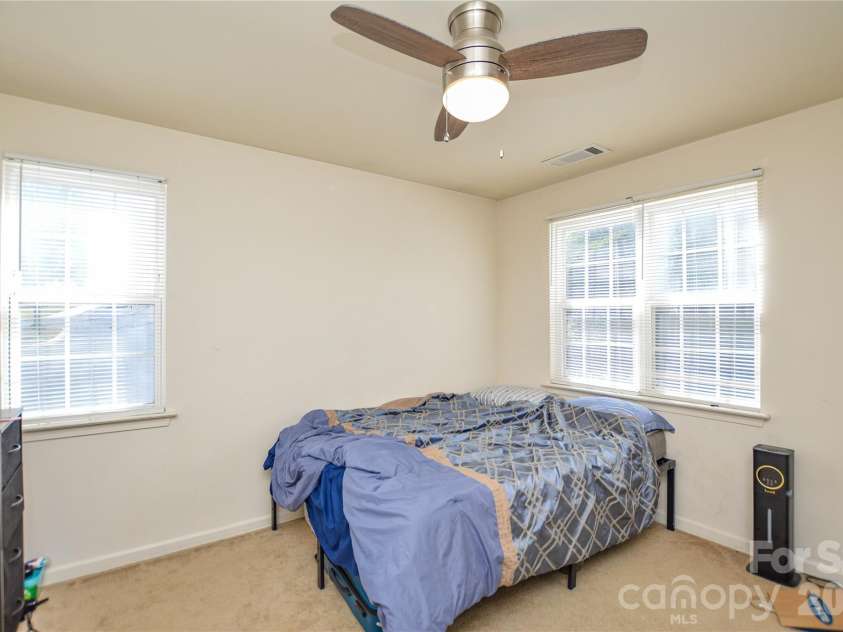 9810 Campus Walk Lane, Charlotte, NC 28262.  MLS# CAR4374481, YatesRealty ID 23515. 