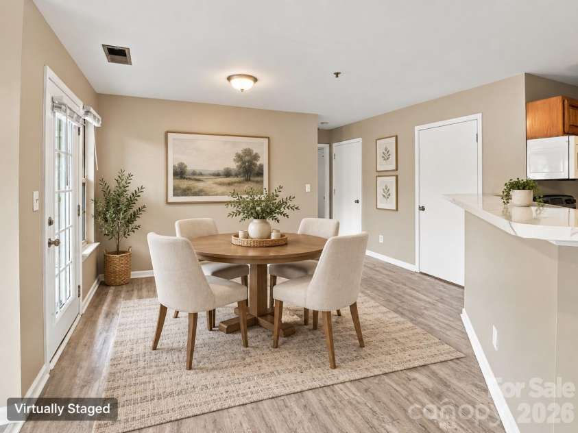9709 Campus Walk Lane, Charlotte, NC 28262.  MLS# CAR4428157, YatesRealty ID 23516. VS - Dining Area
