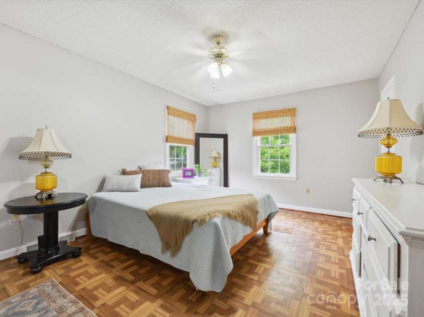 7317 Red Branch Lane, Charlotte, NC 28226.  MLS# CAR4264702, YatesRealty ID 23517. 