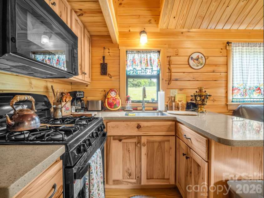 432 Gilmer Edwards Road, Rutherfordton, NC 28139.  MLS# CAR4377844, YatesRealty ID 23518. 