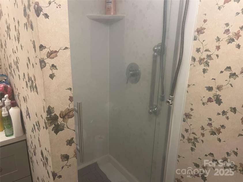 12414 Buxton Drive, Pineville, NC 28134.  MLS# CAR4267547, YatesRealty ID 2352. 