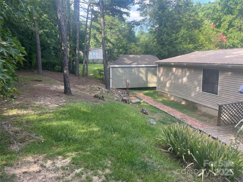 12414 Buxton Drive, Pineville, NC 28134.  MLS# CAR4267547, YatesRealty ID 2352. 