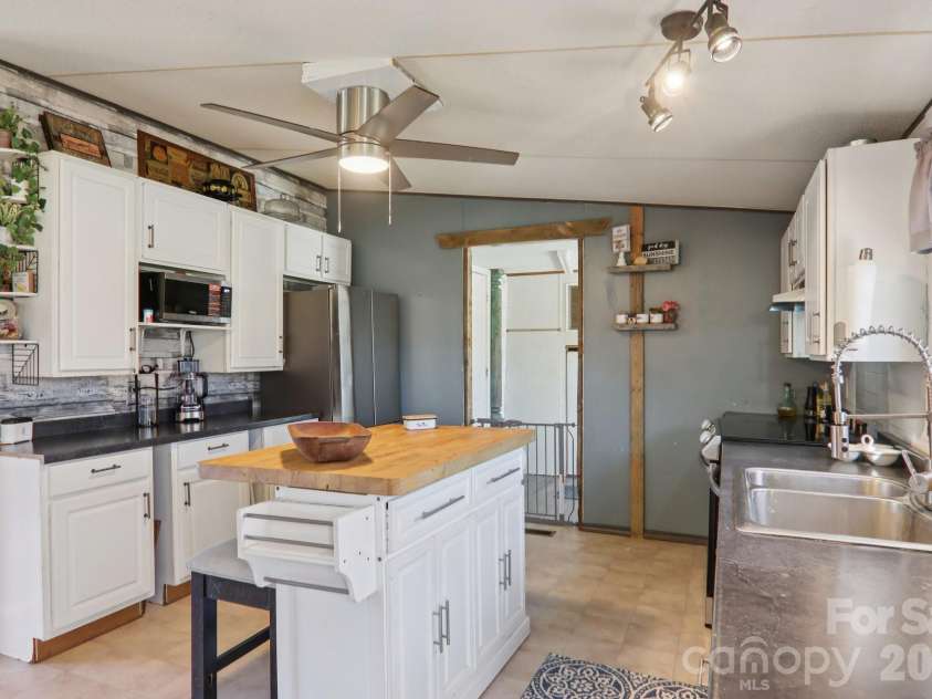 99 Colton Drive, Leicester, NC 28748.  MLS# CAR4324763, YatesRealty ID 2352. 