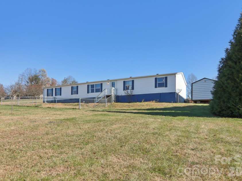 99 Colton Drive, Leicester, NC 28748.  MLS# CAR4324763, YatesRealty ID 2352. 