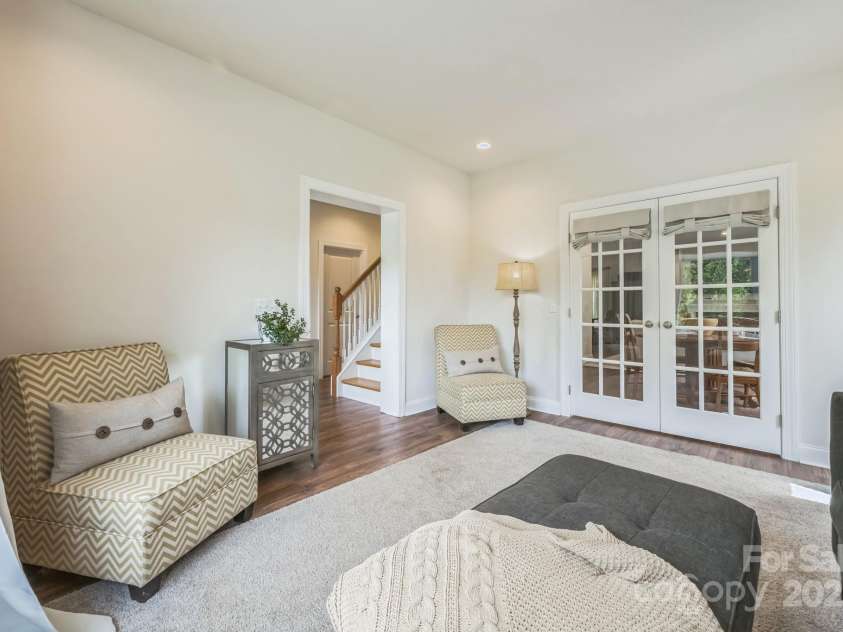 274 Old Bristol Road, Boone, NC 28607.  MLS# CAR4255552, YatesRealty ID 23520. Living Room