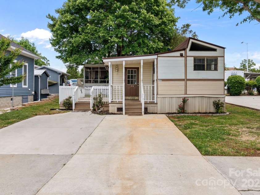 165 Cardinal Drive, New London, NC 27371.  MLS# CAR4256432, YatesRealty ID 23521. 