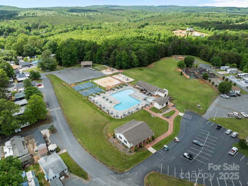 165 Cardinal Drive, New London, NC 27371.  MLS# CAR4256432, YatesRealty ID 23521. 