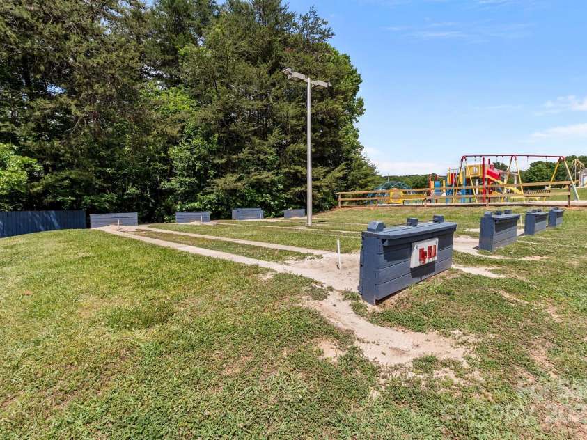 165 Cardinal Drive, New London, NC 27371.  MLS# CAR4256432, YatesRealty ID 23521. 